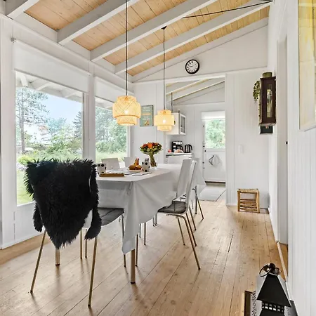Pet Friendly In With Sauna *
