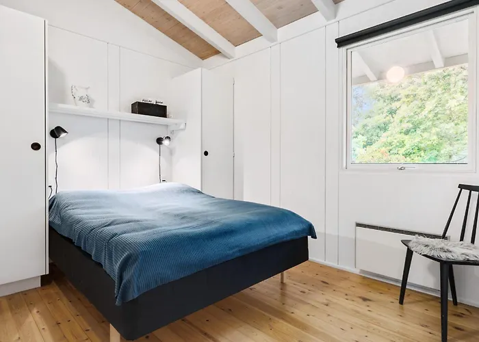 Lovely In With Sauna Martofte