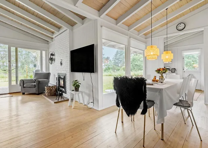 Lovely In With Sauna