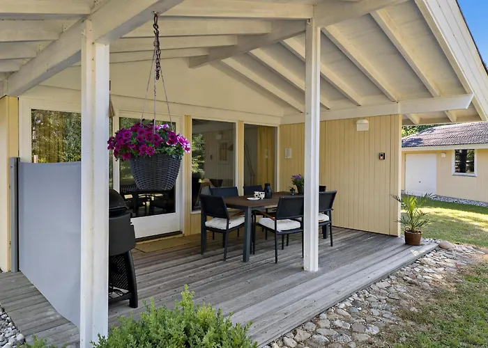 Lovely In With Sauna Martofte